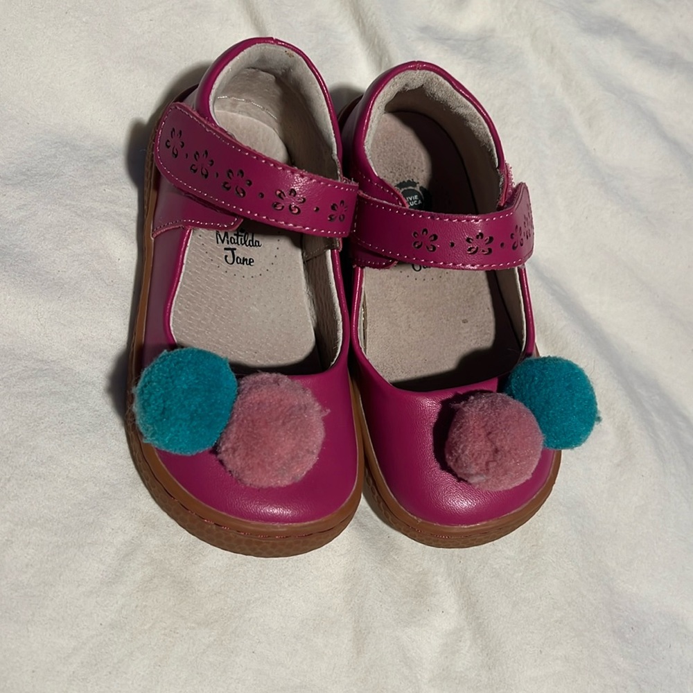 Livie and Luca and Matilda Jane size 8